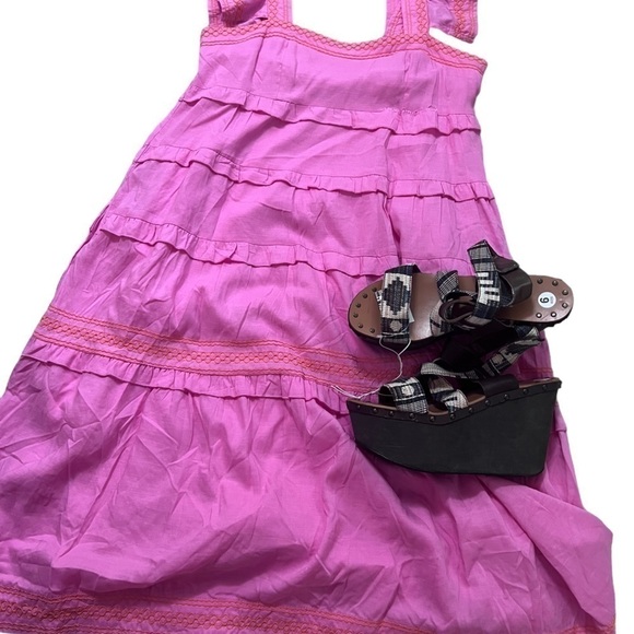 Joe’s Platform Wedge Studded Aztec Strapped Sandals- Size 9M - Picture 13 of 13